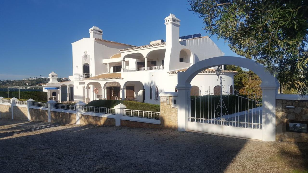 Vivenda Roseiral Vakantiehuis *